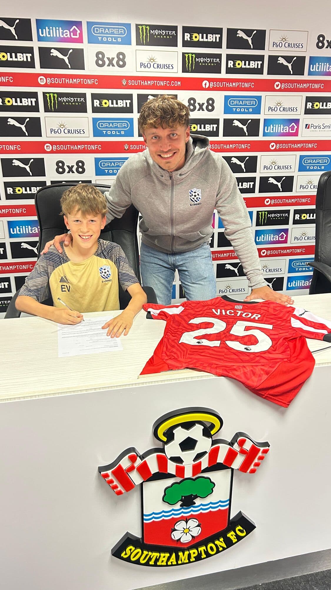 E-PPRO player signing for Southampton FC
